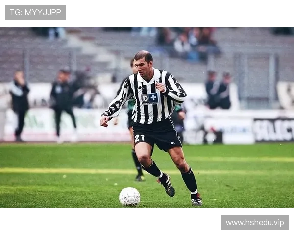 金球奖官方发文庆祝齐达内五十三岁生日致敬传奇球王辉煌时刻